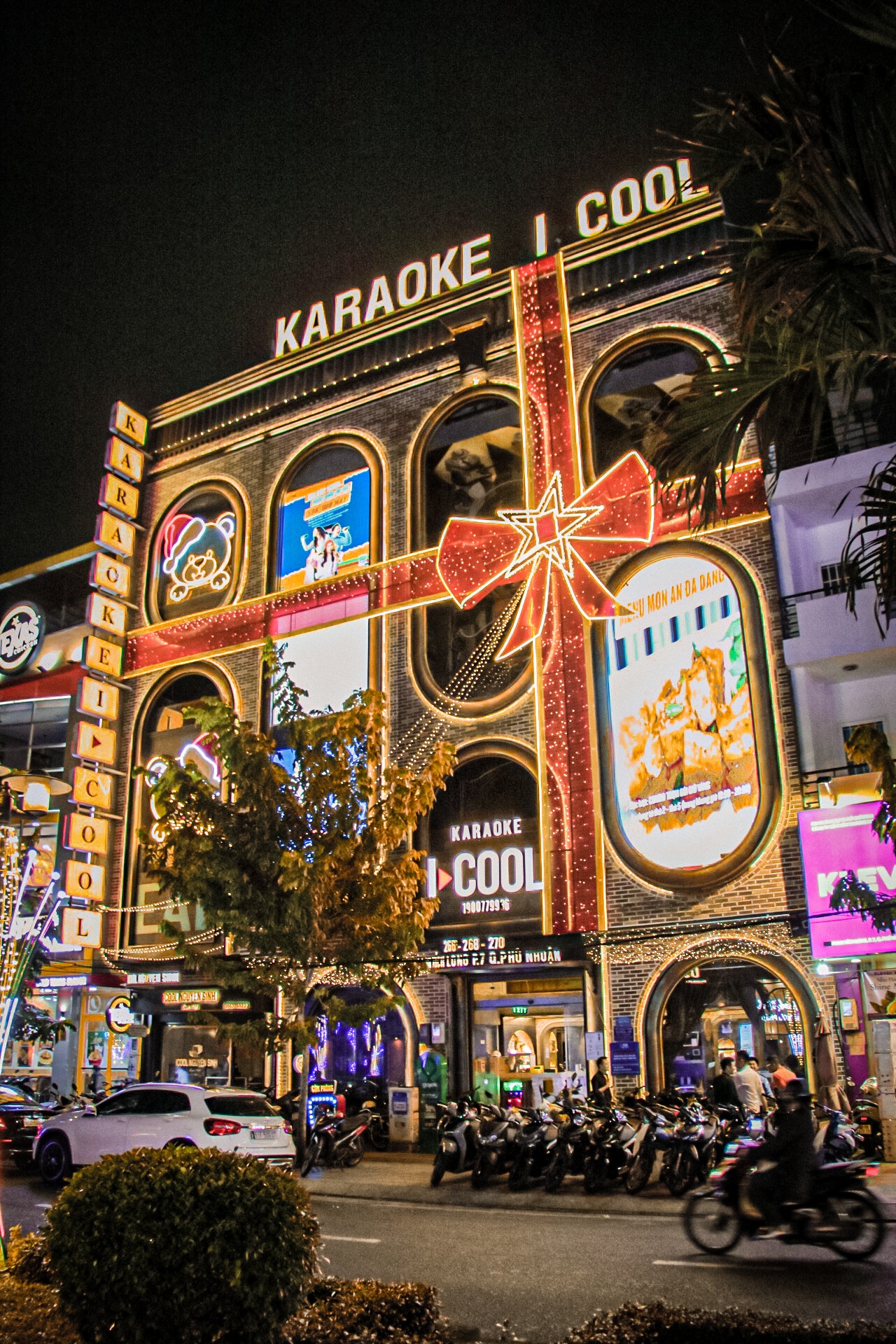 Một trong những nơi hát karaoke được rất nhiều bạn trẻ lựa chọn. Ảnh: ICOOL