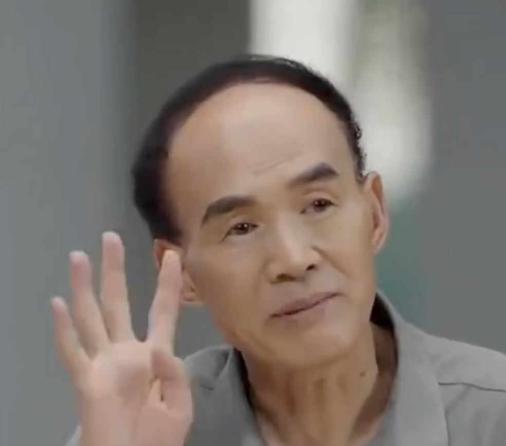Giáo sư Liang Yongan nói 40 tuổi là thời điểm thích hợp đi kiếm tìm tình yêu - Ả: SCMP