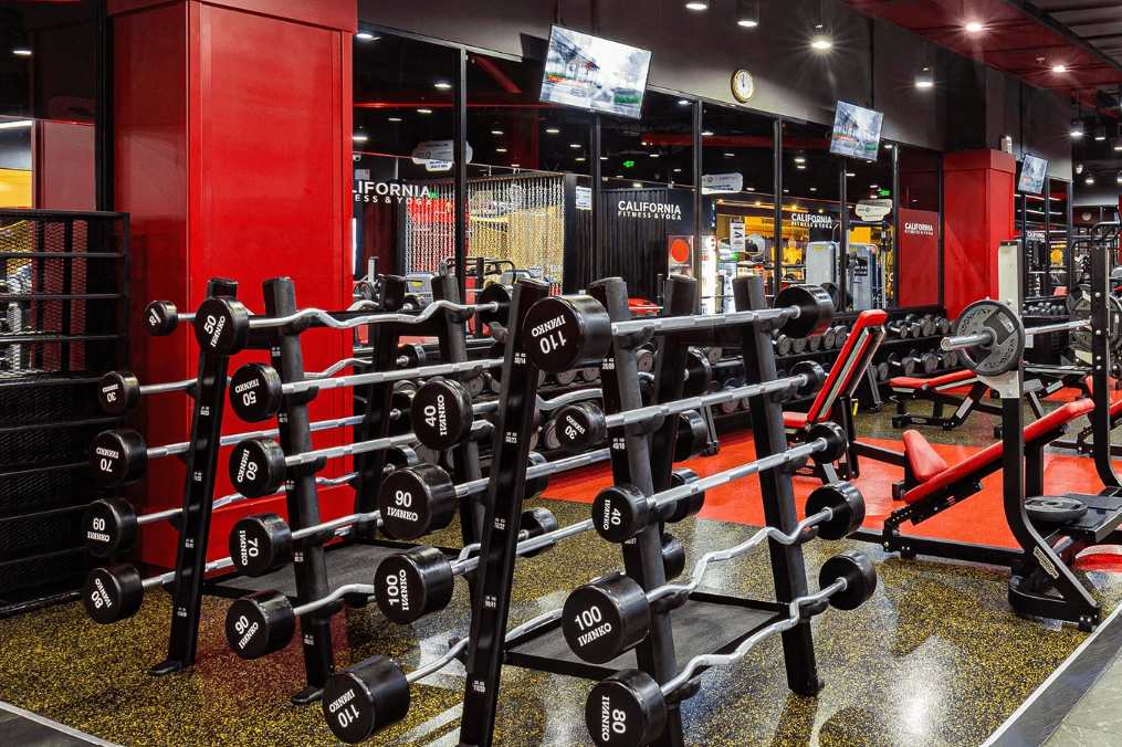 Các hội viên ngày càng bức xúc với hàng loạt thay đổi đến từ chuỗi phòng tập - Ảnh: California