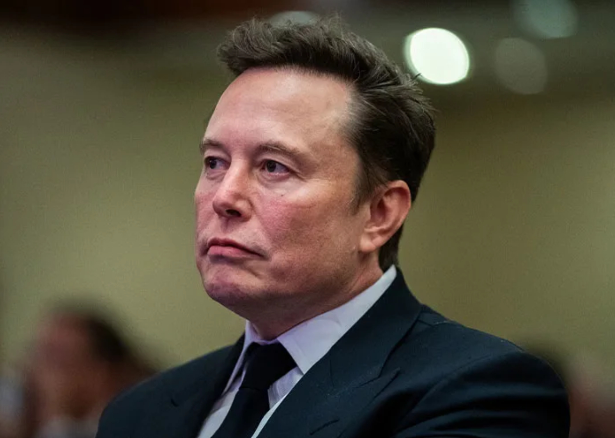 Tỷ phú Elon Musk thừa nhận không thích ăn kiêng và tập thể dục