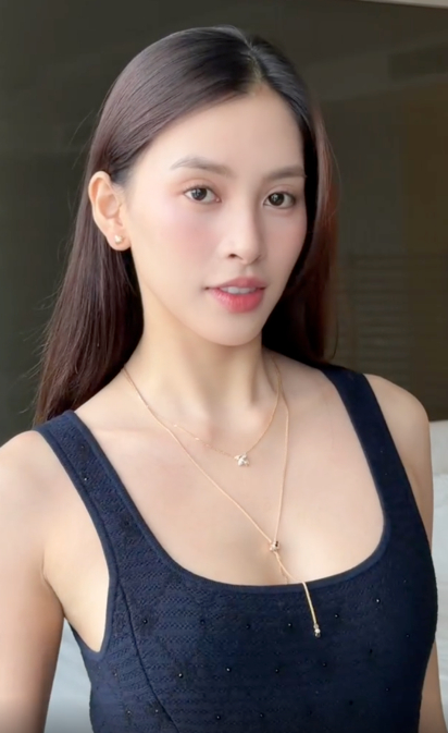 Gương mặt thanh thoát không cần trang điểm cầu kỳ cũng vô cùng cuốn hút của Tiểu Vy