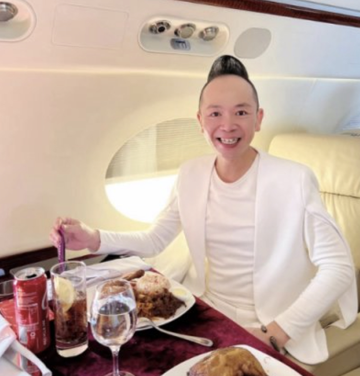 Aaron Lim thời còn nổi tiếng tại các sòng bạc và thường xuyên chơi baccarat (Ảnh: news.az)
