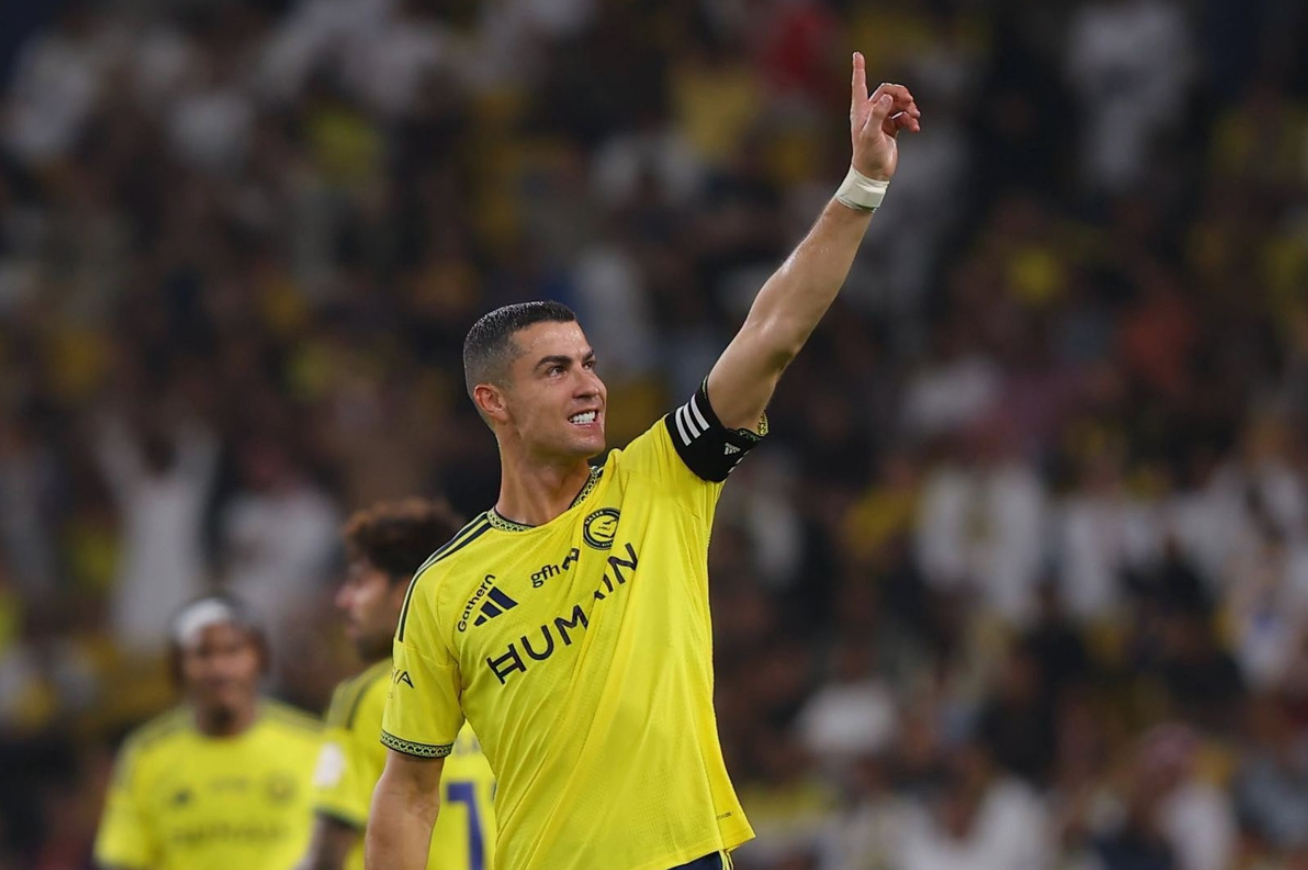 Ronaldo là ngôi sao thể thao hàng đầu thế giới trong hơn một thập kỷ qua, nổi tiếng với lối sống kỷ luật từ tập luyện, chăm sóc cơ thể