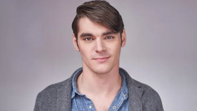 RJ Mitte được khán giả biết đến rộng rãi qua vai Walter White Jr. trong series truyền hình “Breaking Bad” (Ảnh: AMC)