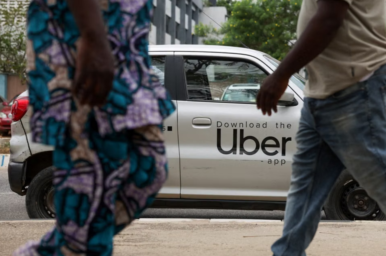 Không đình công, không biểu ngữ: Tài xế Uber Eats “hack” thuật toán bằng cách cùng nhau nói không với giá cước 
