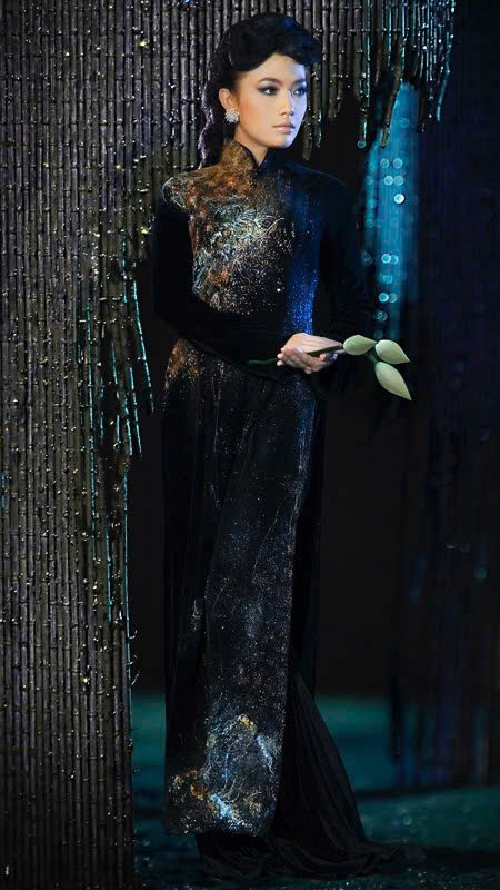 NTK Quỳnh Paris – Người giữ hồn Việt trên những sàn diễn quốc tế