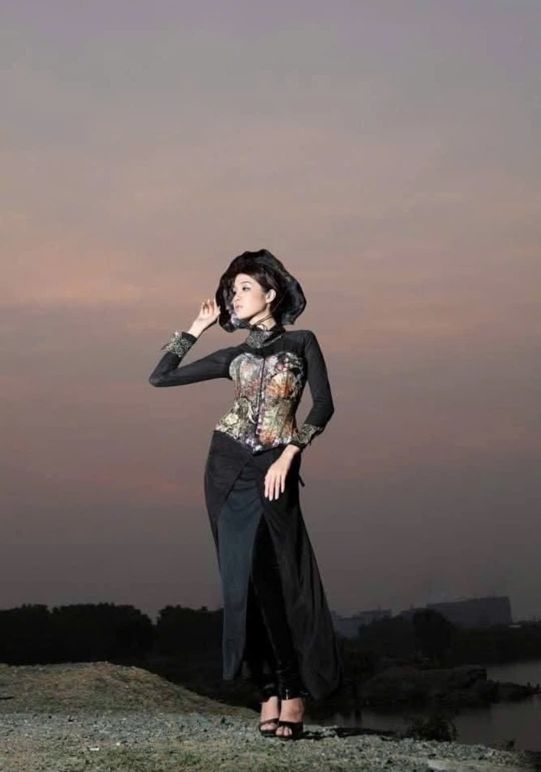 NTK Quỳnh Paris – Người giữ hồn Việt trên những sàn diễn quốc tế