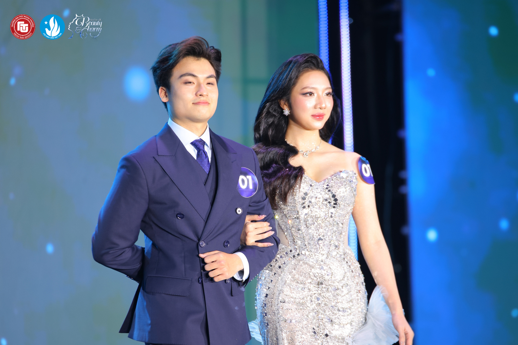 Hoa khôi và Nam vương trường Đại học Ngoại thương 2025.