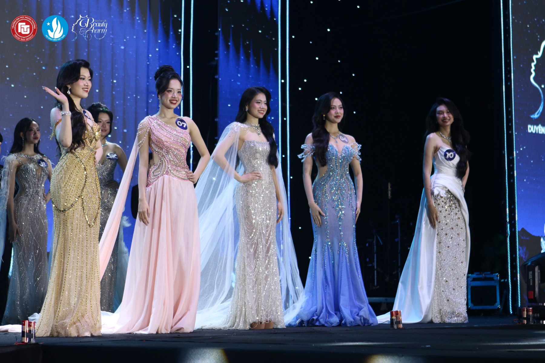 Top 5 Duyên dáng Ngoại thương 2025.