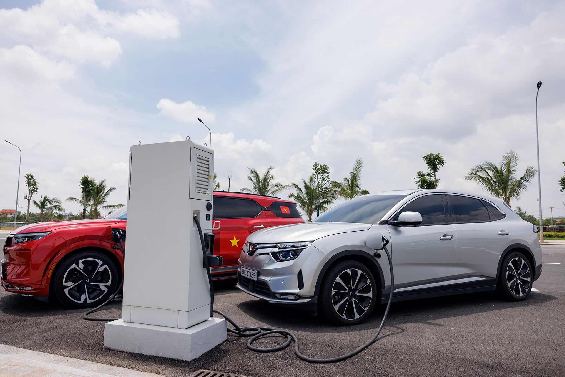 Chủ đầu tư đại lý VinFast tiết lộ công thức bán trên 10.000 xe ô tô điện mỗi năm từ mô hình kinh doanh “siêu độc”