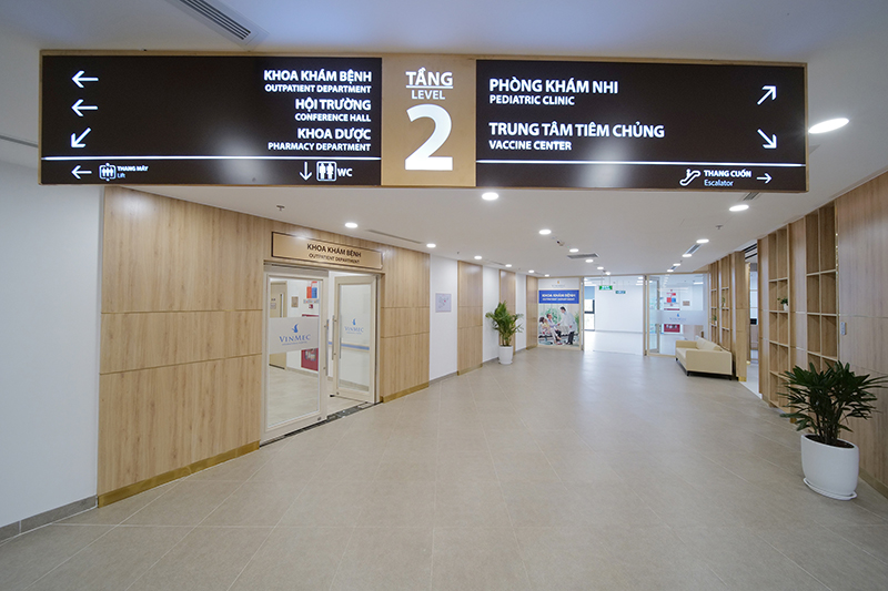 Một trong những ưu điểm nổi bật khi thăm khám tại Vinmec Ocean Park 2 là quy trình được thiết kế khoa học, với các chuyên khoa liên quan được bố trí liền kề trong cùng một khu vực, hình thành hành trình thăm khám khép kín. Nhờ đó, người bệnh hạn chế phải di chuyển nhiều, giảm bớt mệt mỏi và tiết kiệm thời gian đáng kể.