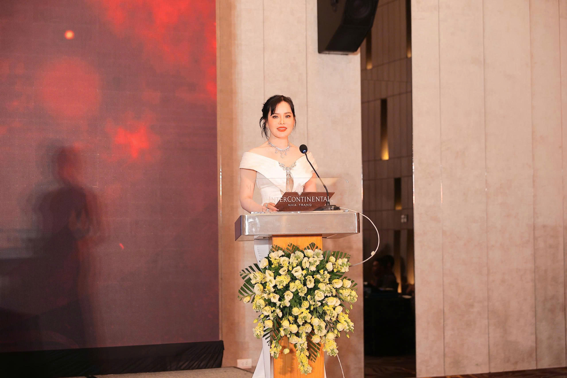 Á hậu Ánh Quyên làm Chủ tịch Mister Cosmopolitan tại Việt Nam.