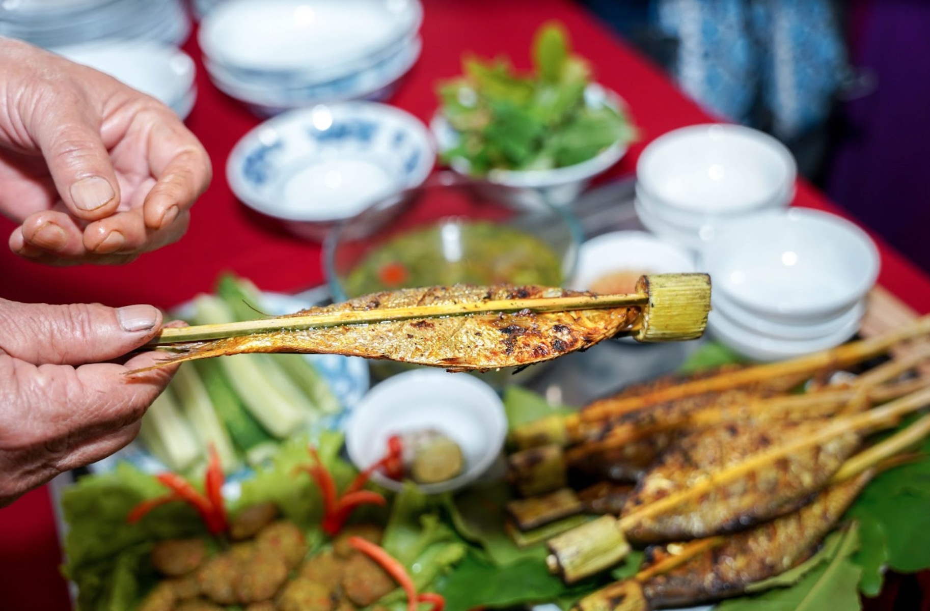 Cá mòi nướng - Món ăn đặc sắc của làng Bát Tràng