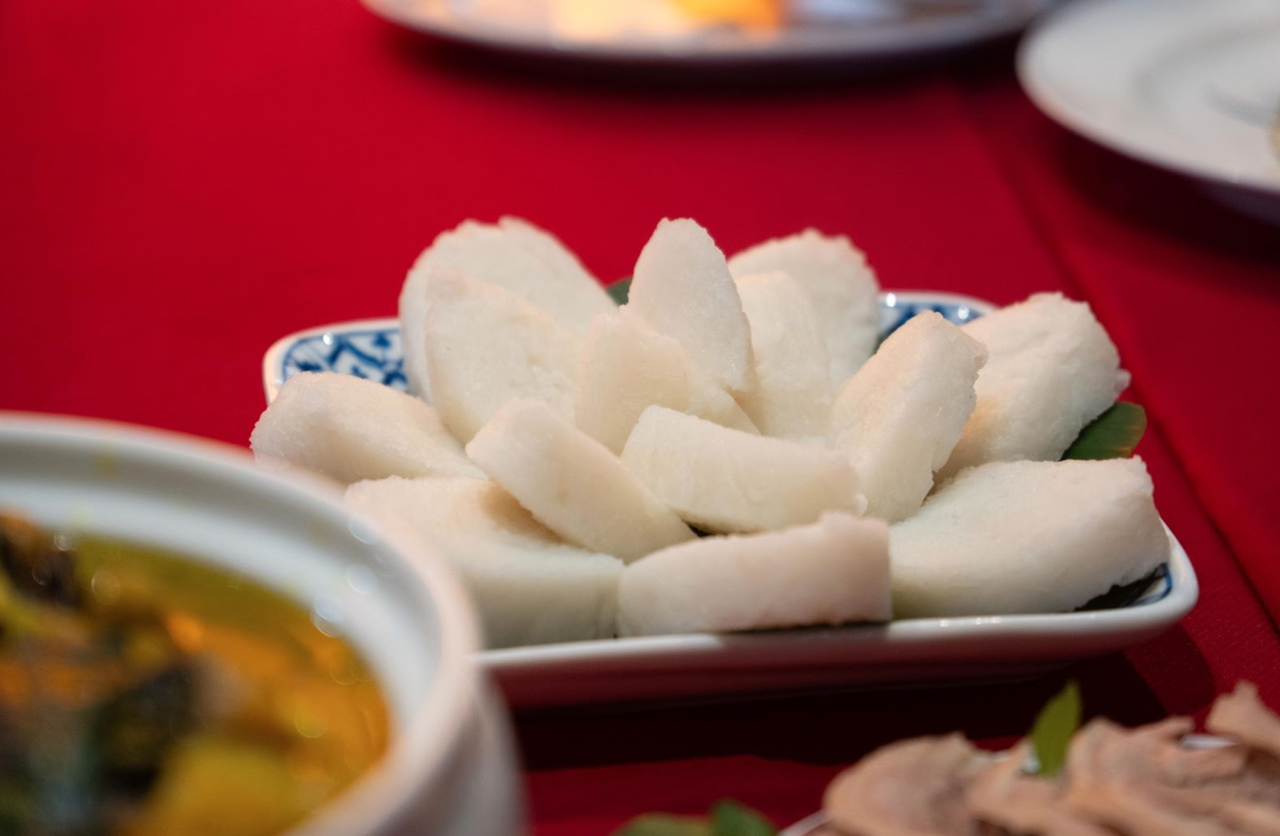 Món cơm nắm không thể thiếu trong bất cứ mâm cỗ giỗ tổ của các dòng họ trong làng Bát Tràng. Ảnh: Song Phương