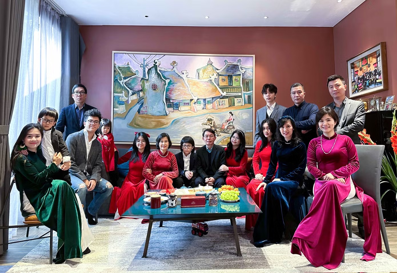 Ba thế hệ trong gia đình PGS.TS Nguyễn Văn Tín.