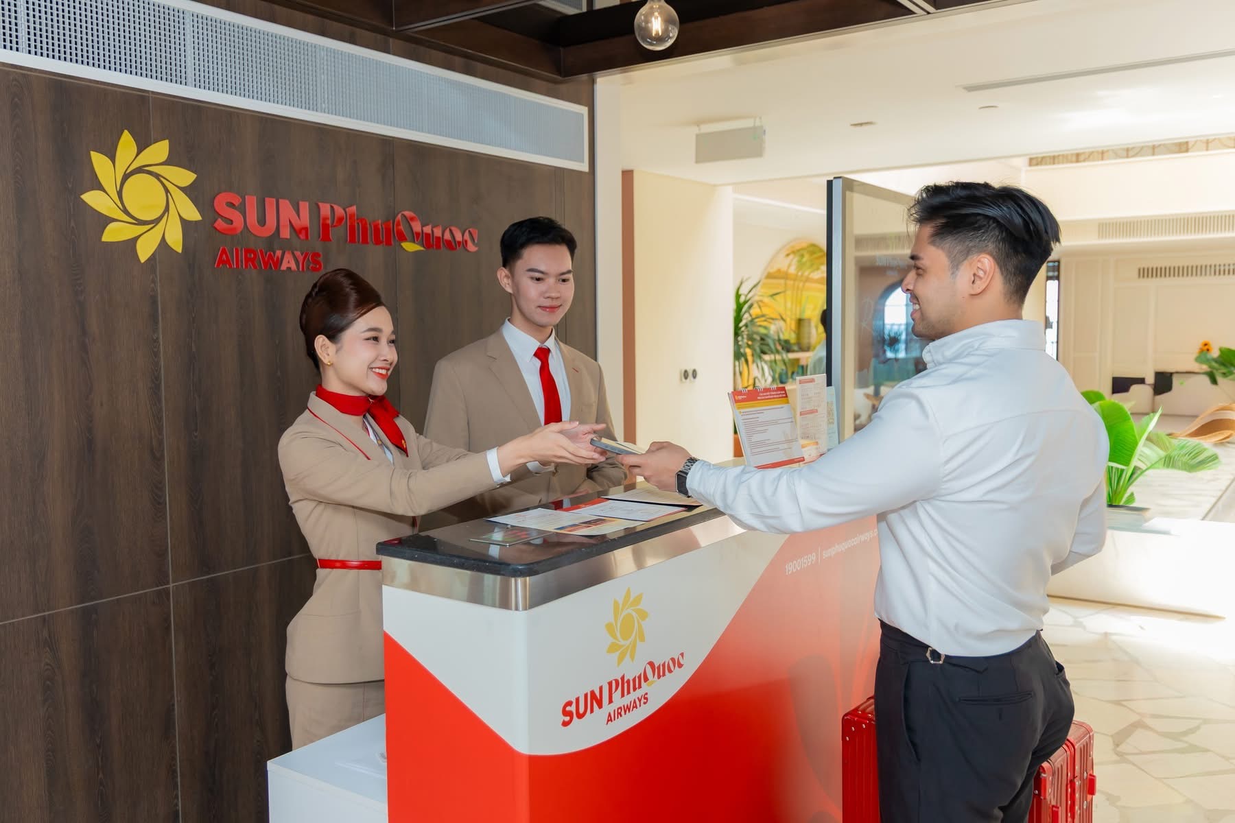 Hãng áp dụng mô hình làm thủ tục bay ngay tại khách sạn.