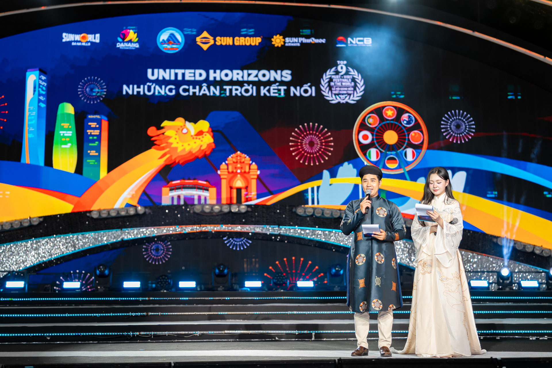Sân khấu DIFF 2026 bừng sáng trong buổi tổng duyệt trước đêm thi thứ hai mang chủ đề “Di sản”.