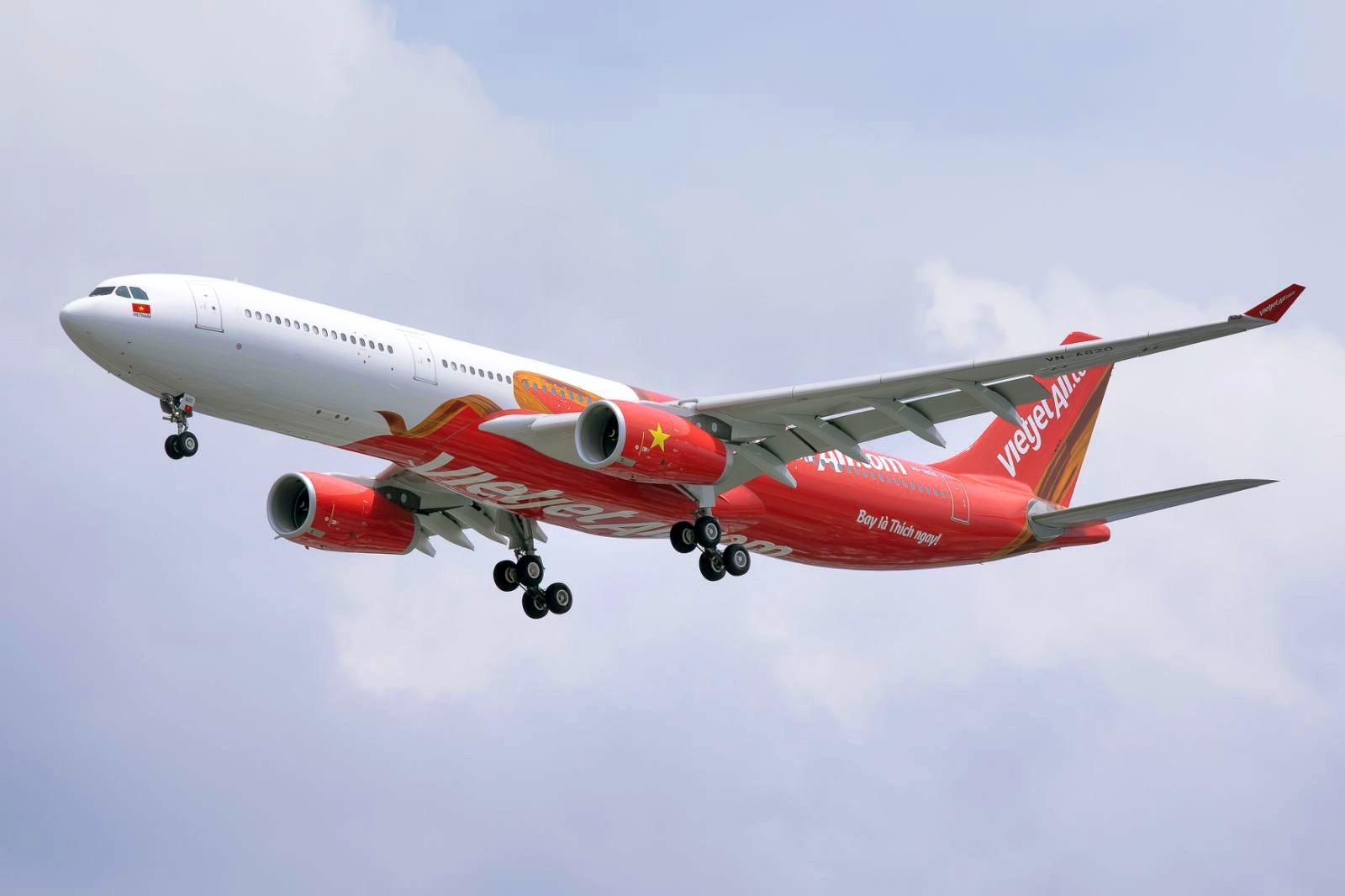 Hè rực rỡ, bóng lăn sôi động: Vietjet tăng 30% chuyến, cung cấp 8,8 triệu vé từ 0 đồng