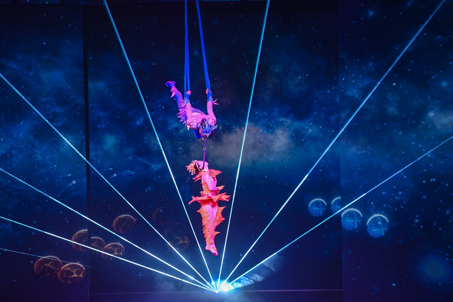 Nhà hát Vinpearl Theatre được trang bị những công nghệ sân khấu hiện đại bậc nhất thế giới.