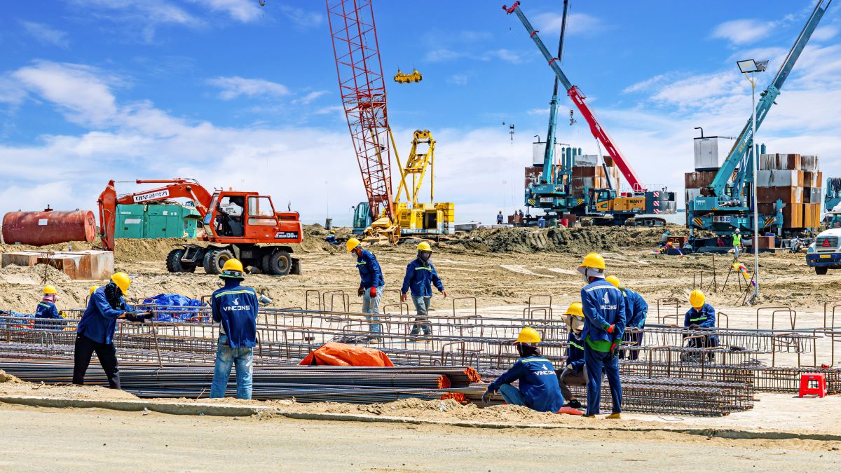 Hơn 95% lực lượng lao động cơ hữu của VinCons được tuyển dụng từ các vùng nông thôn, miền núi và bước vào quy trình đào tạo từ con số 0.