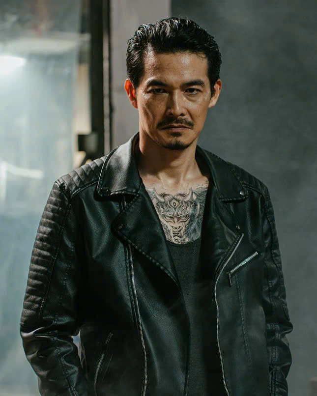 Không thể chê nổi mỹ nam Vbiz đẹp như món quà trời ban: Diễn xuất thượng hạng 5 sao, giọng nói tuyệt đối điện ảnh