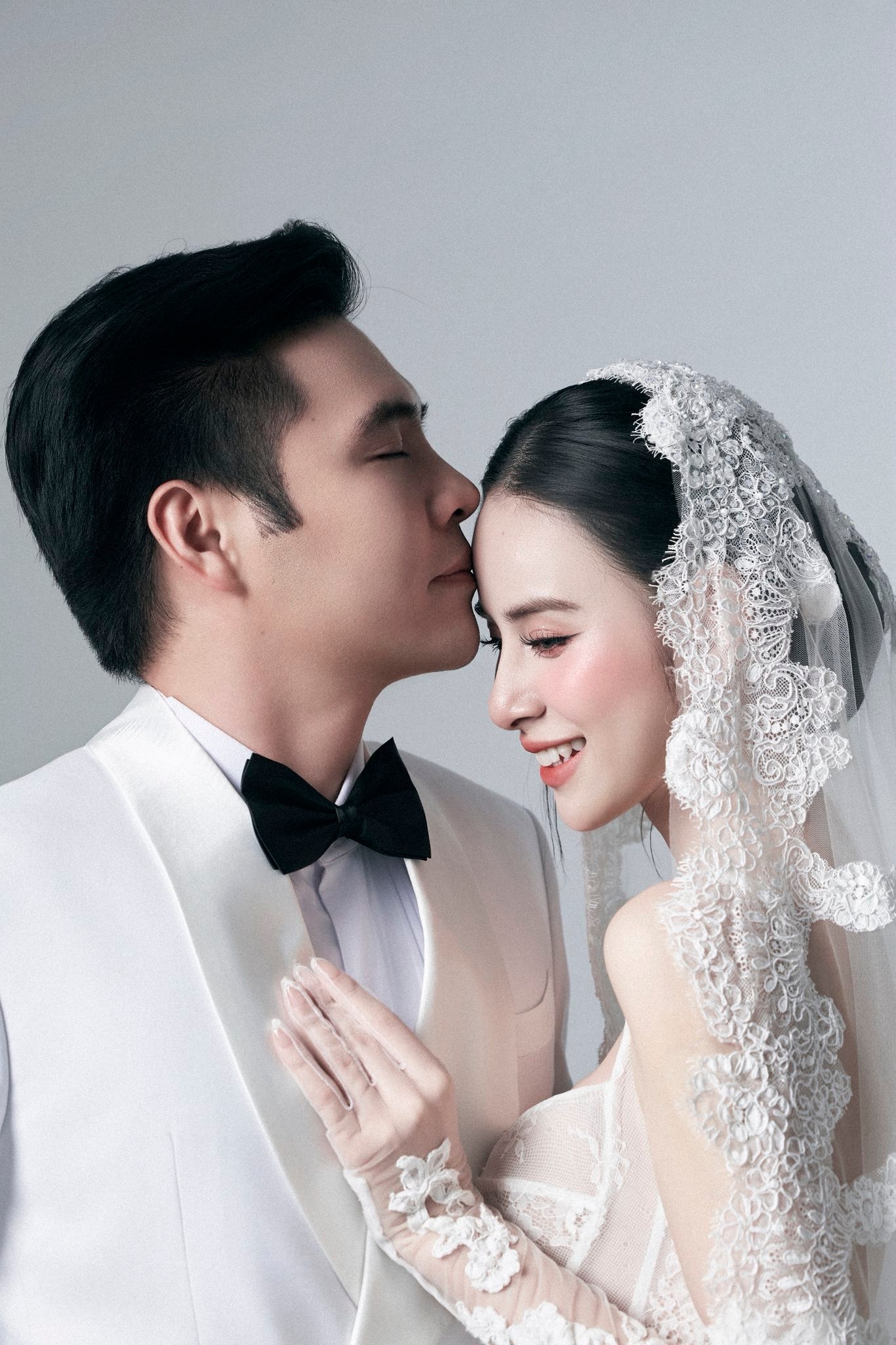 Chân dung thiếu gia Việt cưới mỹ nhân có 