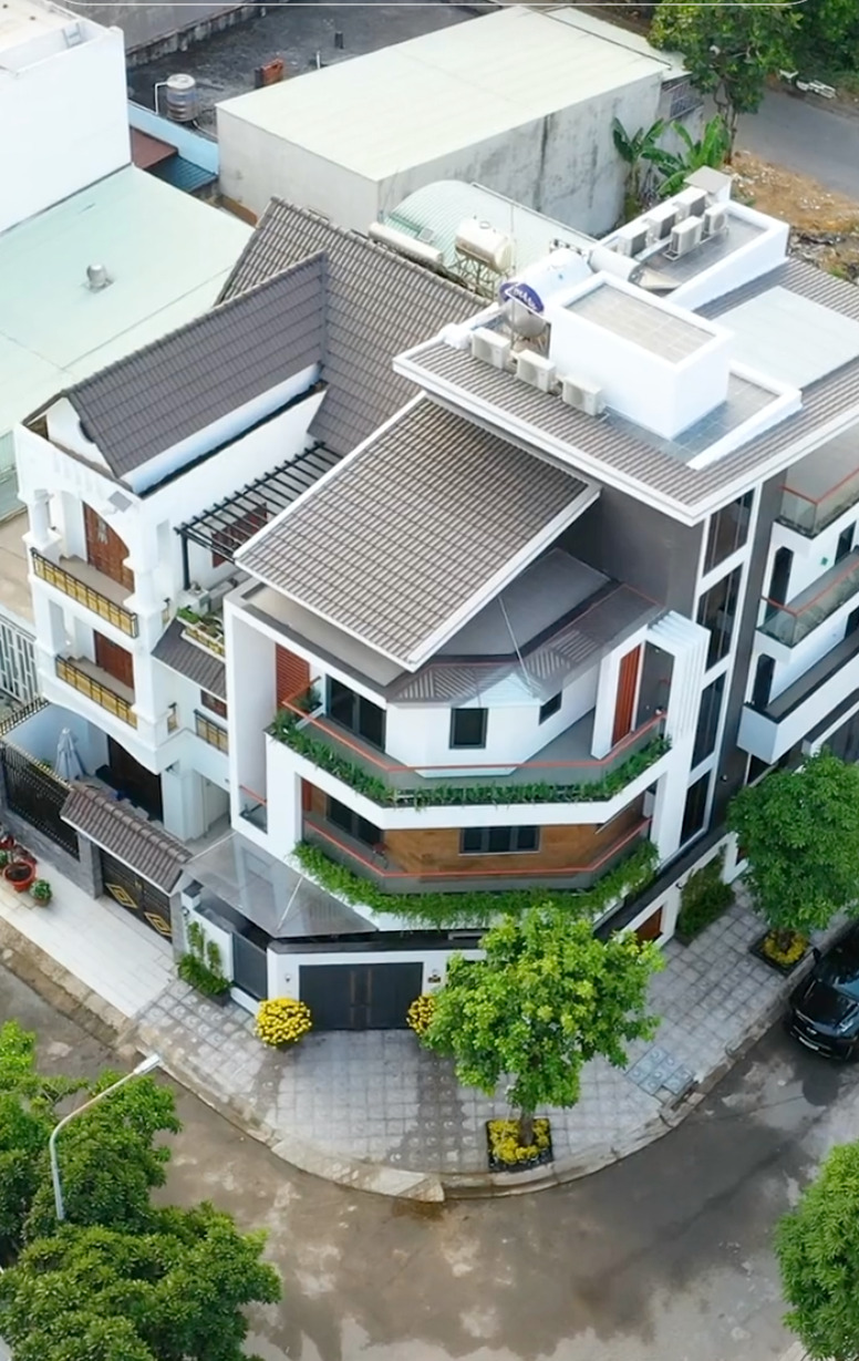 Căn biệt thự Mỹ Duyên đang sinh sống được mẹ chồng mua tặng