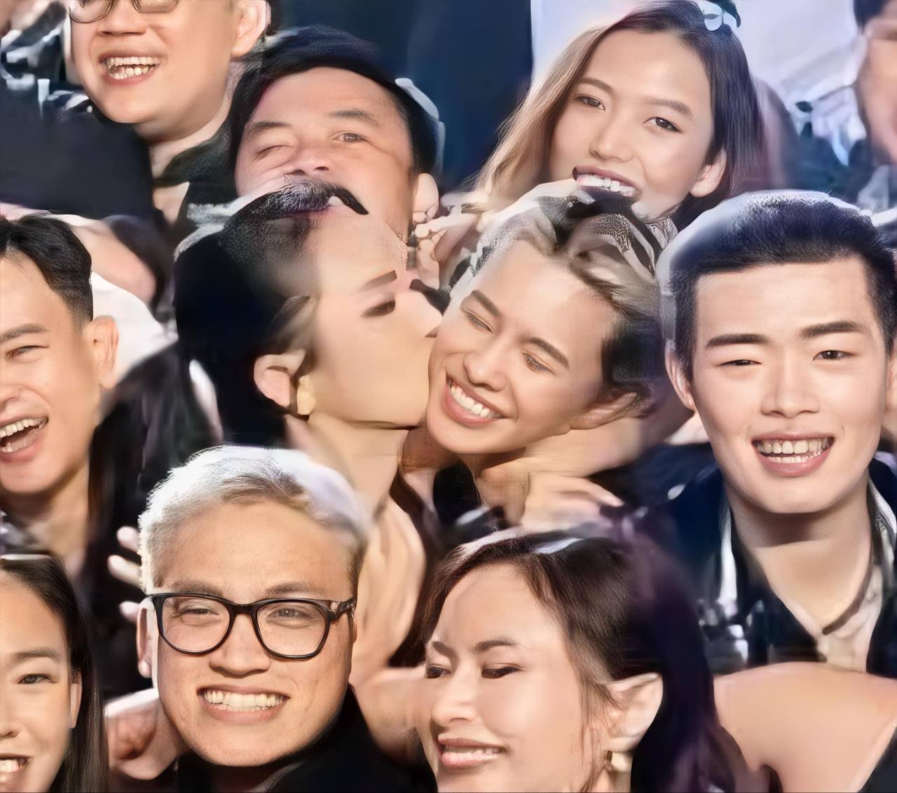 Một số khoảnh khắc thân mật khác của Thuý Quỳnh và Hà Kino