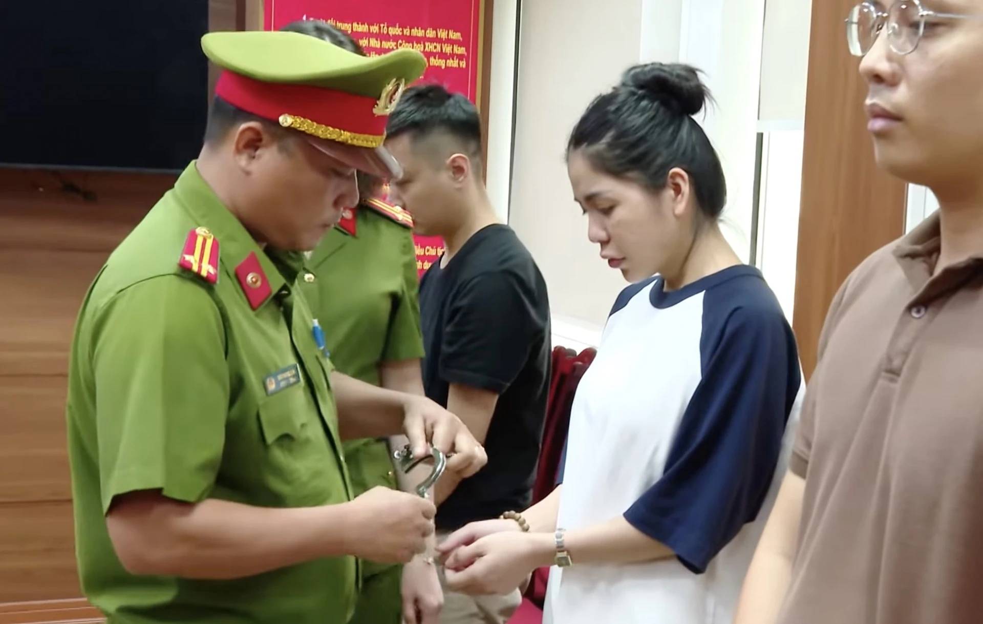 Toàn cảnh bê bối Kẹo Kera trước ngày xét xử: 56.385 khách hàng, 129.617 hộp kẹo và số tiền thu lợi bất chính khủng ra sao?