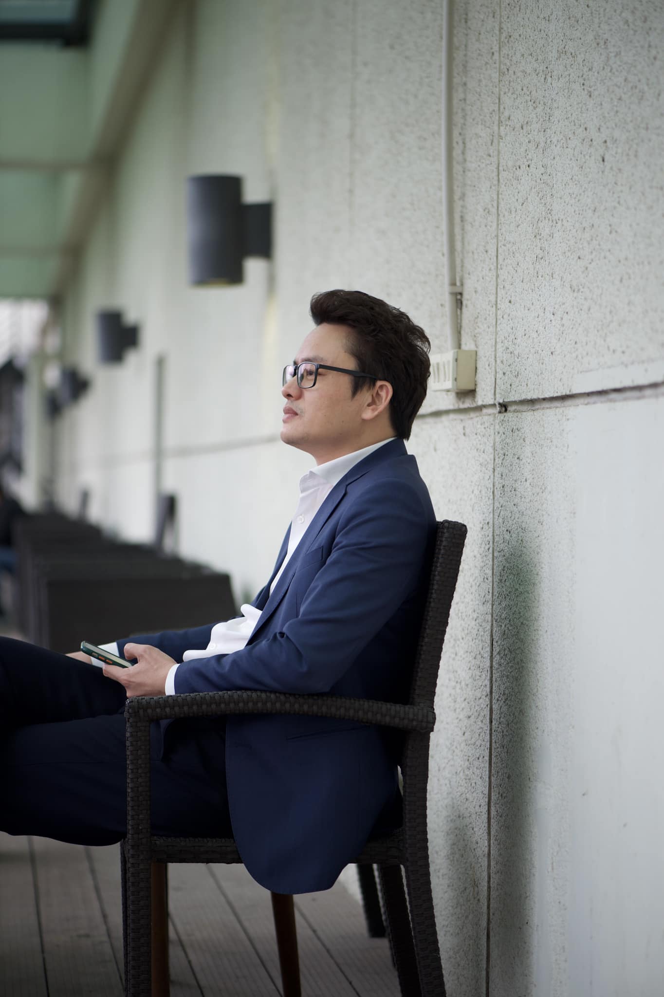 MC Hữu Bằng có giọng nói trầm ấm.