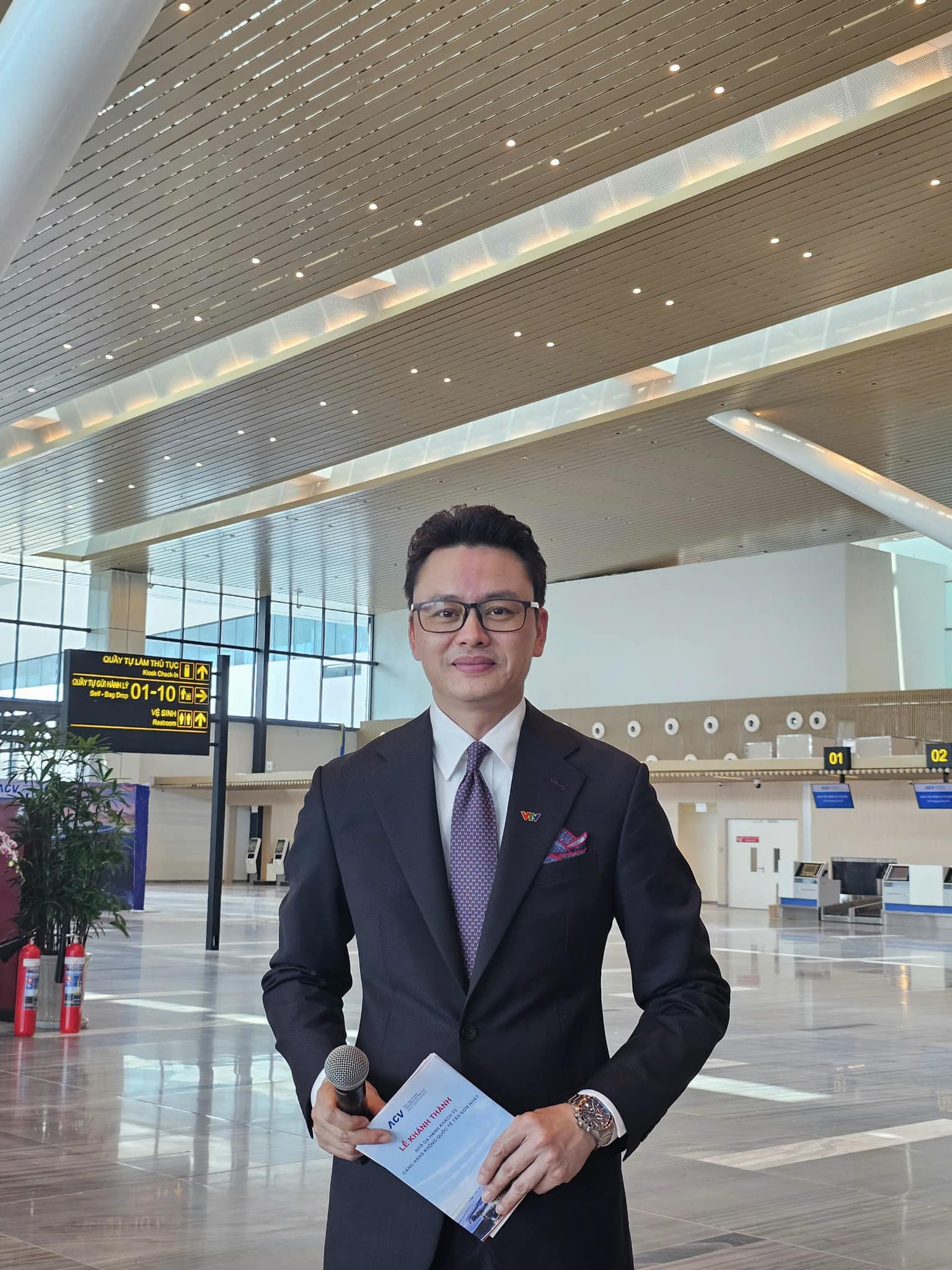 Nam sinh từng bị thầy cô phạt nặng vì đi đánh nhau giờ xuất hiện trên TV mỗi ngày, từng giữ vai trò quan trọng tại A80