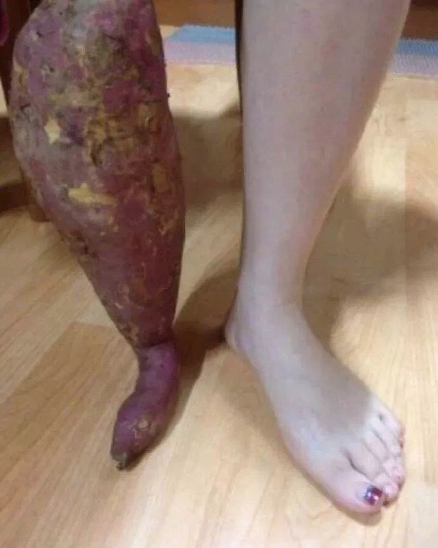 Ai cũng thấy đây là một tấm ảnh meme, nhưng mẹ thì không...