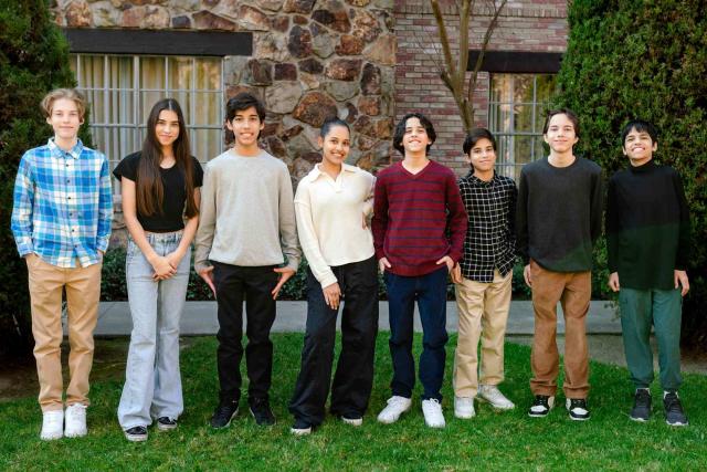 Những đứa trẻ trong ca sinh 8 kỷ lục thế giới của bà mẹ có 14 đứa con hiện tại ra sao?