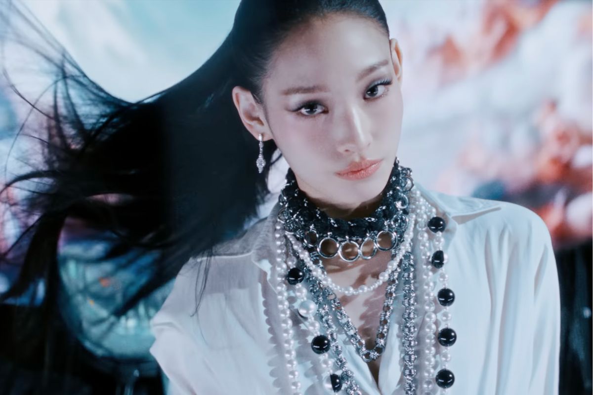 Annie sinh năm 2002, là cháu gái của chủ tịch tập đoàn bán lẻ Shinsegae