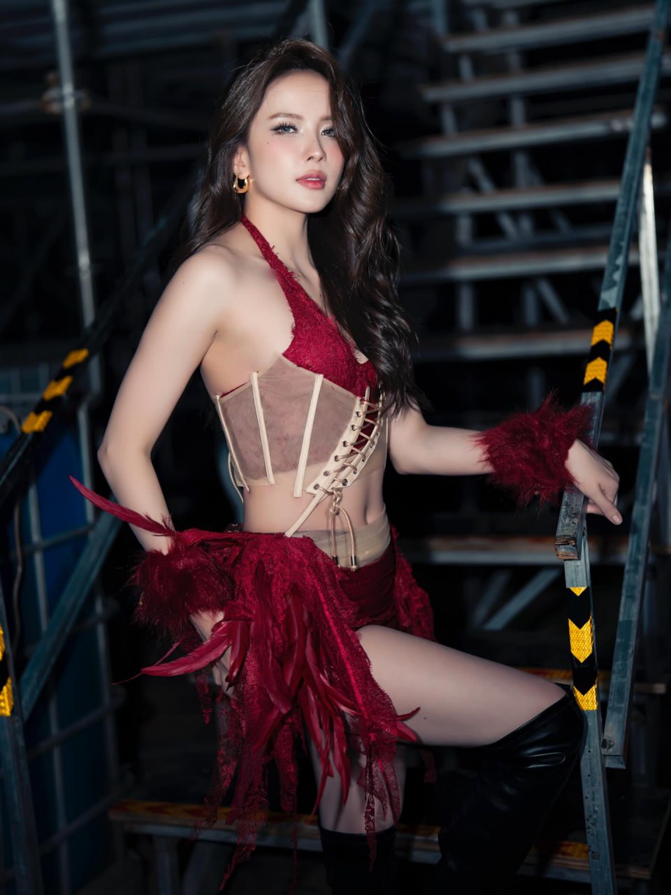 Nóng mắt với Thiều Bảo Trâm