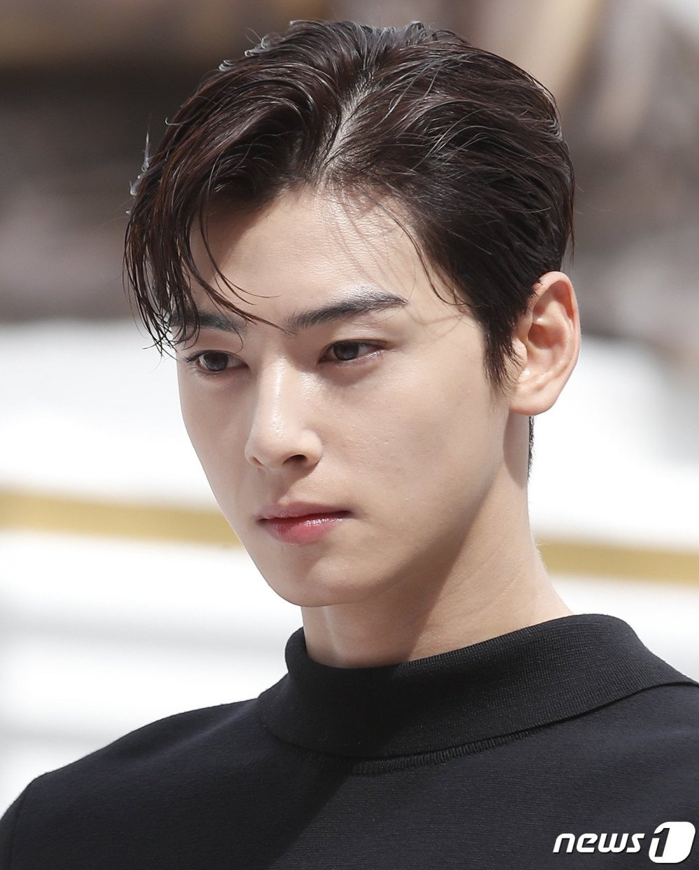 Nhắc đến Cha Eun Woo, visual chính là điểm khiến cả công chúng lẫn truyền thông phải dành sự tán dương đặc biệt