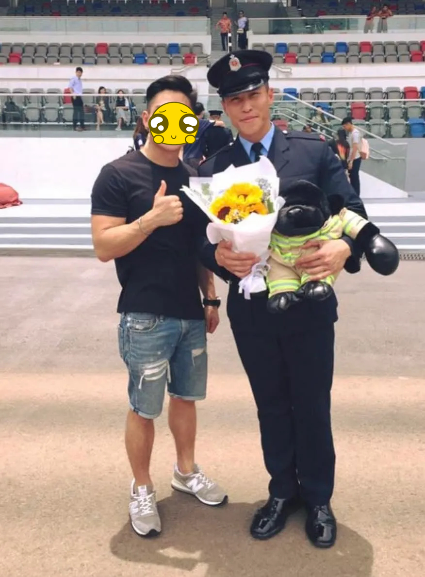 Hà Vĩ Hào trong ngày tốt nghiệp