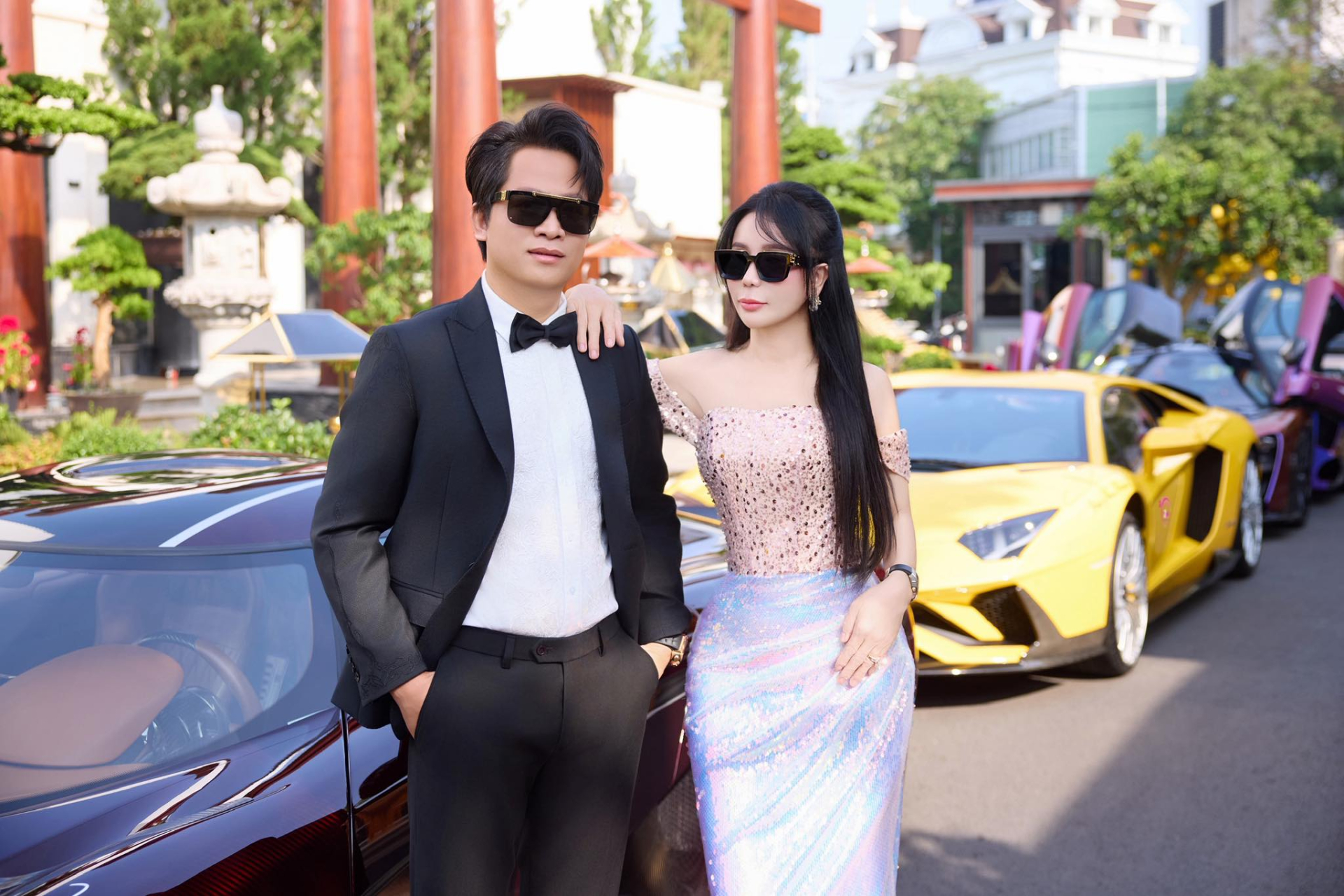 Những hình ảnh giàu có, hào nhoáng liên tục được khoe trên MXH