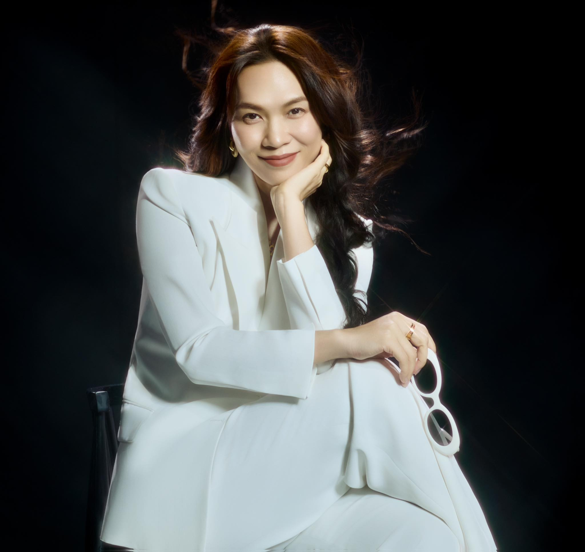 Ở tuổi mà nhiều nghệ sĩ cùng thời đã chậm lại, Mỹ Tâm vẫn tiếp tục chứng minh tầm vóc của một ngôi sao không thể thay thế