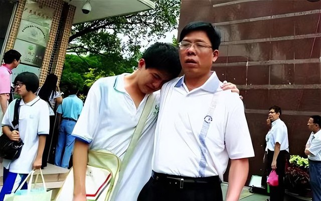 Kết cục của Tiểu Trương là bài học đắt giá cho tất cả mọi người.