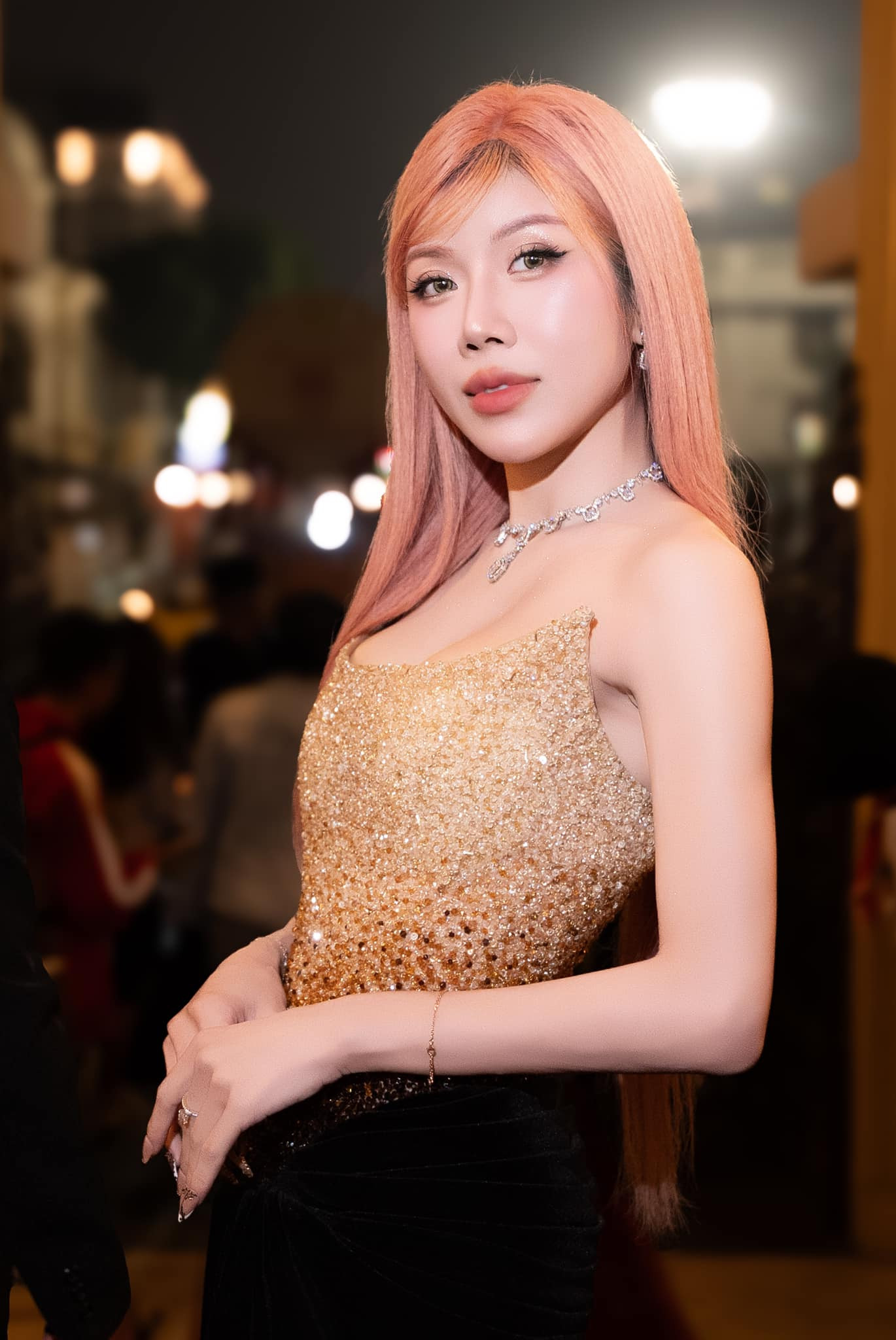 Cú chuyển mình mạnh nhất trong sự nghiệp của Trang Pháp phải kể đến Chị Đẹp Đạp Gió Rẽ Sóng 2023