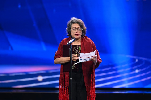 Giải đặc biệt dành cho nhà khoa học đến từ các nước đanh phát triển được trao cho Giáo sư Esperanza Martínez-Romero (Ảnh: Như Hoàn)