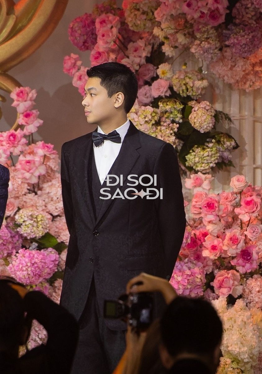 Góc nghiêng cũng vô cùng 