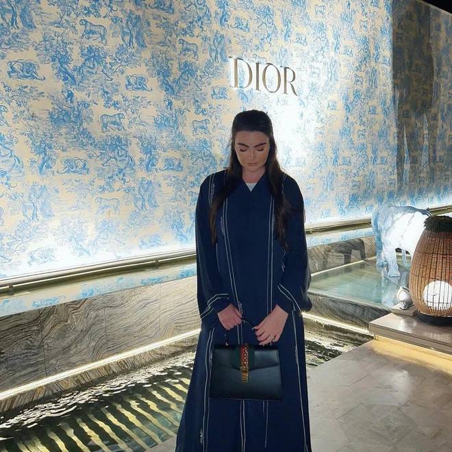 Vợ triệu phú Dubai tiết lộ loạt quy tắc hôn nhân không tưởng: Sống vương giả tựa nữ hoàng nhưng phải đánh đổi nhiều điều