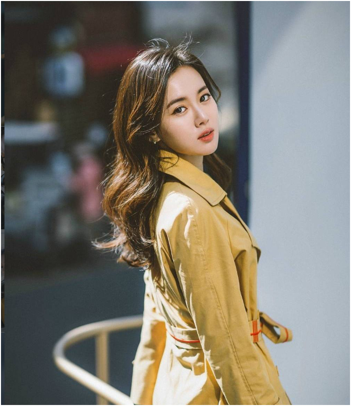 Giang Khải Đồng.