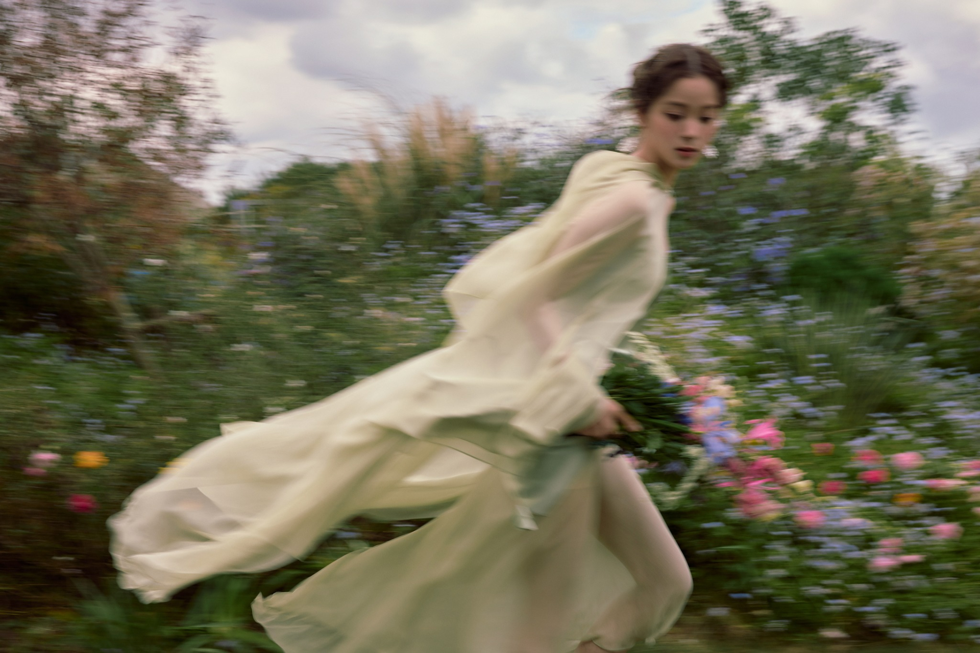 Âu Dương Na Na có thể mạnh nhan sắc cực lớn