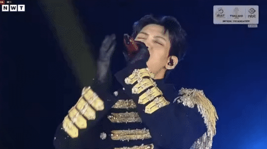 Người hâm mộ nhận xét BamBam đã mang đến nguồn năng lượng mạnh mẽ, góp phần đưa lễ khai mạc SEA Games 33 vượt khỏi ranh giới khu vực để thu hút sự chú ý toàn châu Á