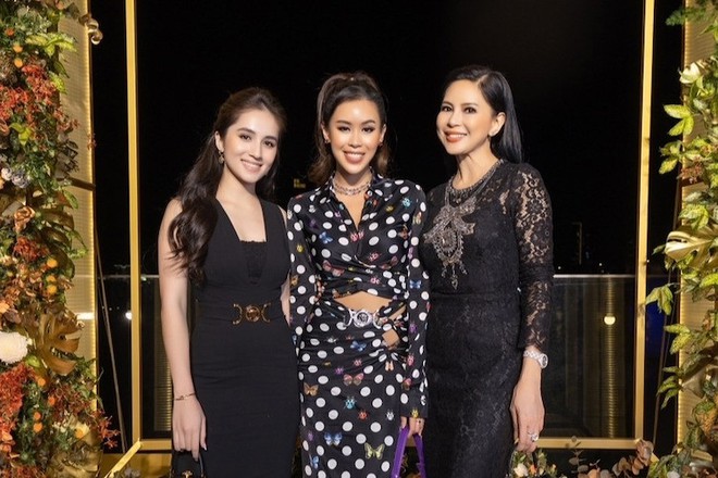 Marie Trâm Anh rất dược lòng gia đình tài phiệt