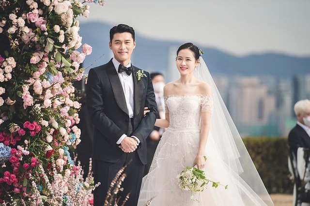 Tổ ấm 3 người của Hyun Bin - Son Ye Jin hạnh phúc viên mãn