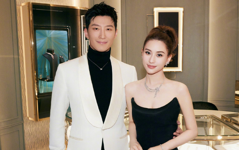 Cặp đôi phủ nhận nghi vấn rạn nứt